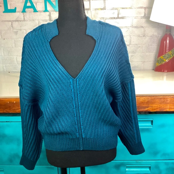 Free People We The Free Freeway Oversized Blue V- Neck Women's Sweater XS